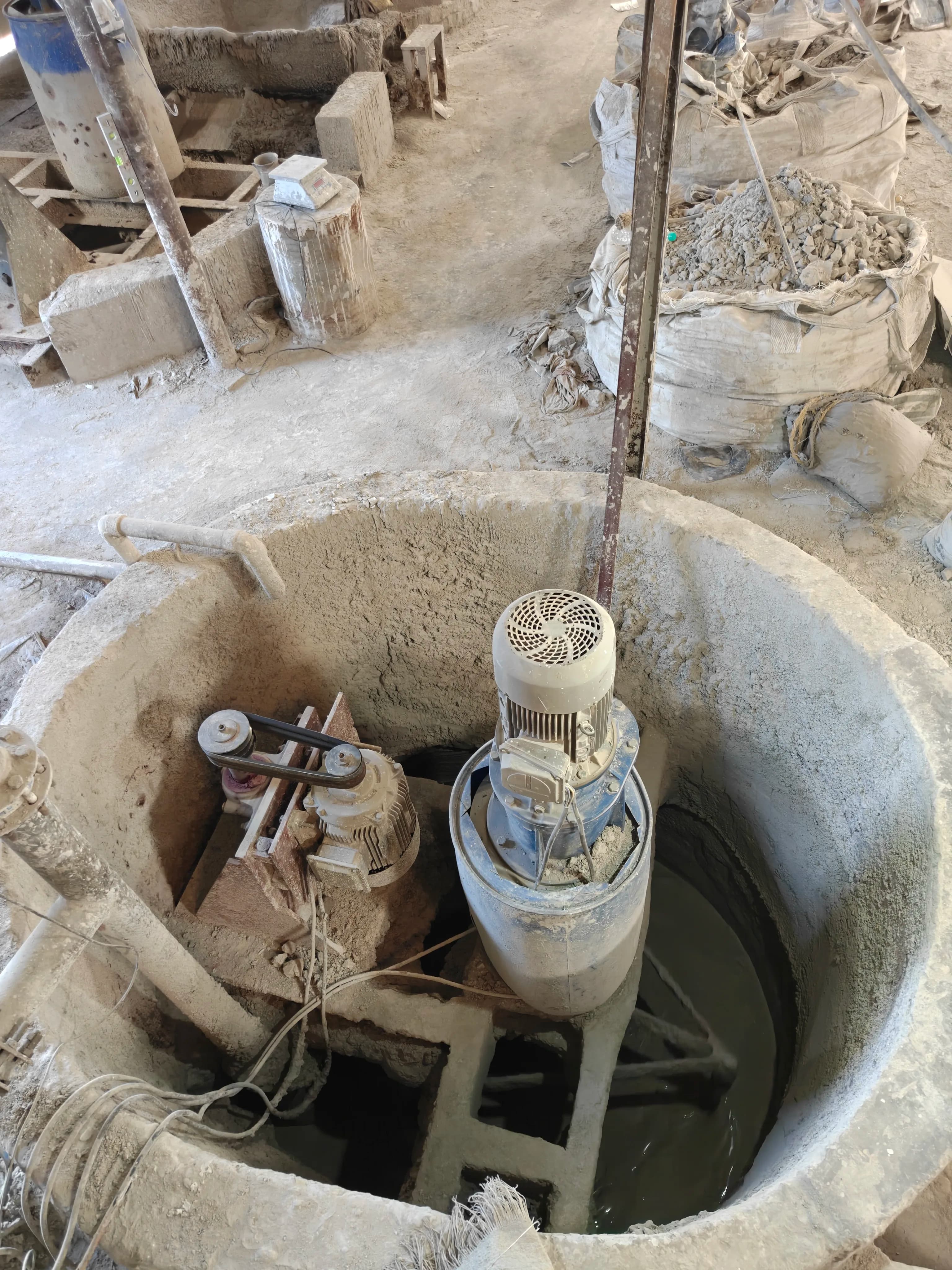 Computer-controlled slurry mixing at the Klavetek plant