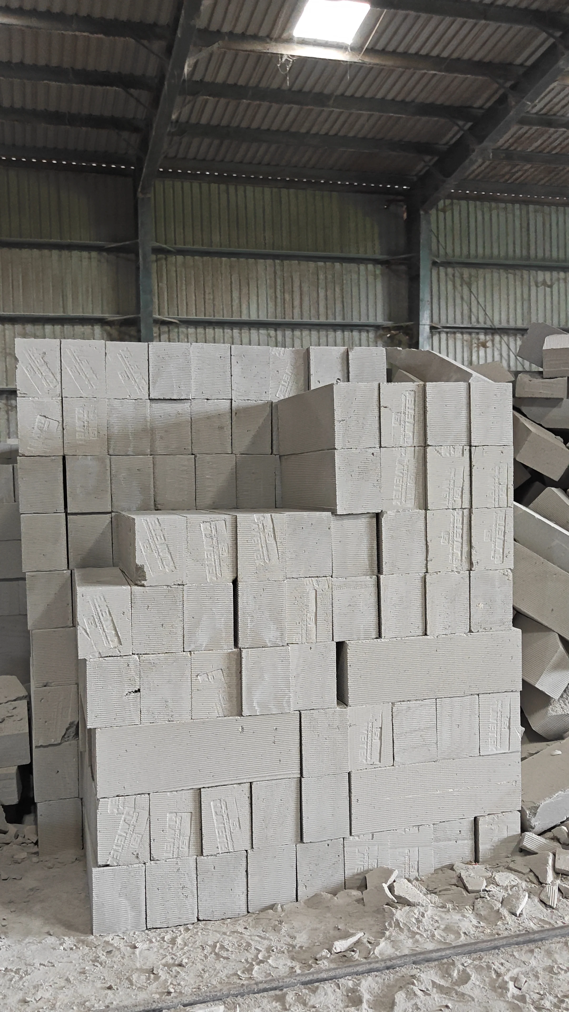 Finished AAC block stock inside the Klavetek yard